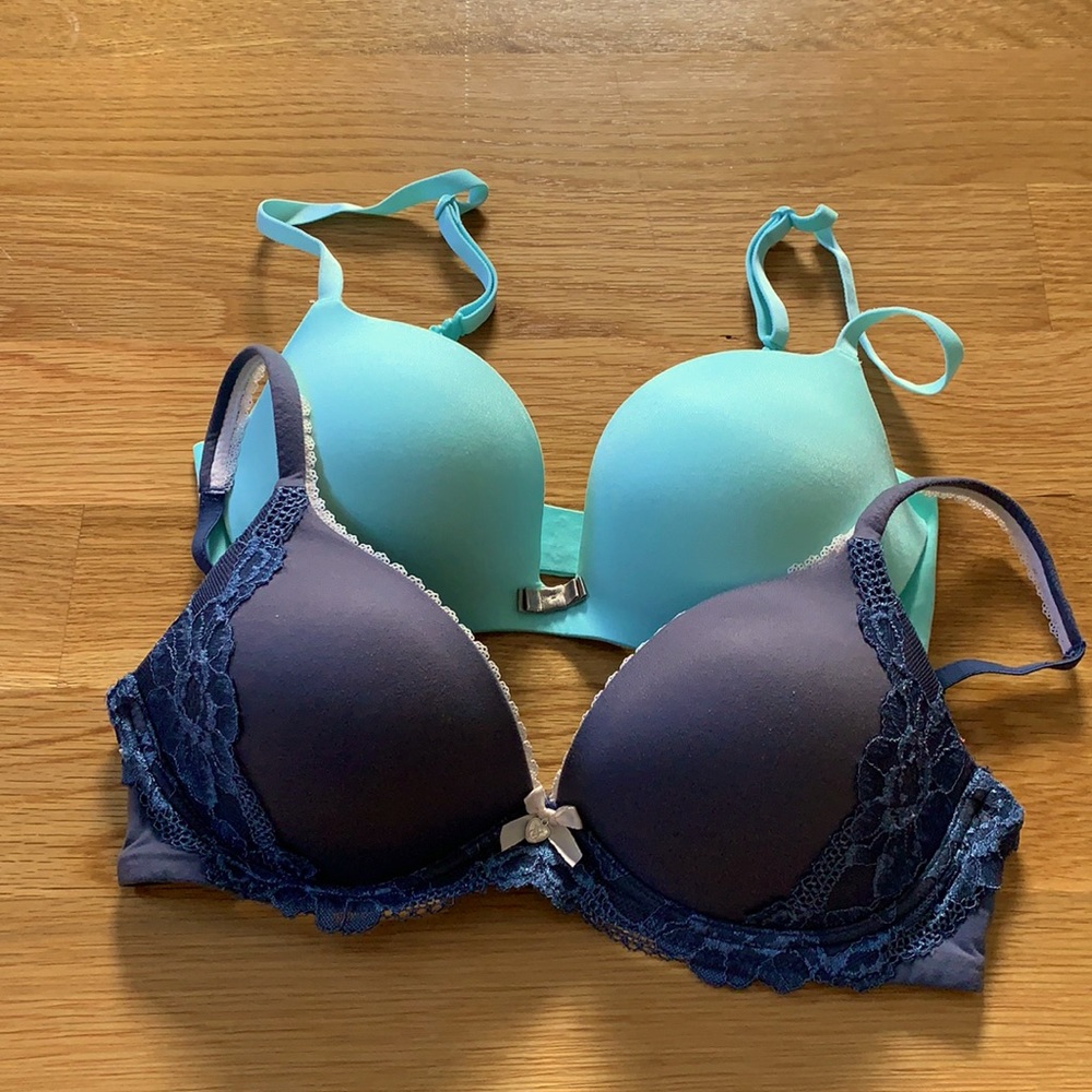 Lot of 2 Victoria’s Secret Bras 34C in EUC
